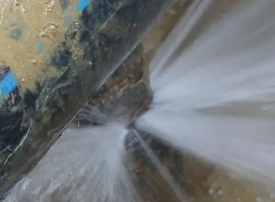 岗巴卫生间测漏水施工步骤